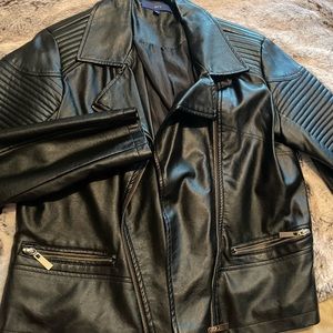 Women’s leather jacket